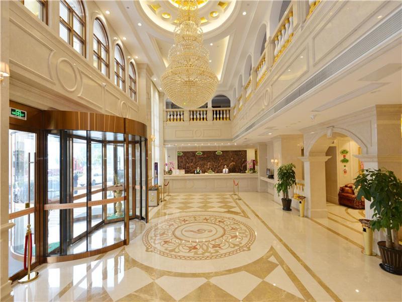 Vienna International Hotel Shanghai International Tourism And Resorts Zone Exteriér fotografie